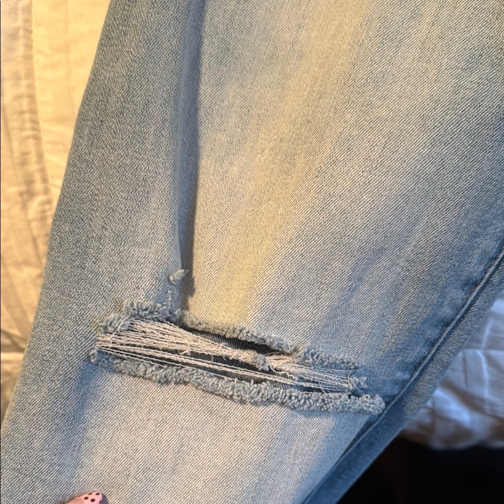 Distressed The Baxter Women's Jeans BlankNYC - Picture 5 of 13